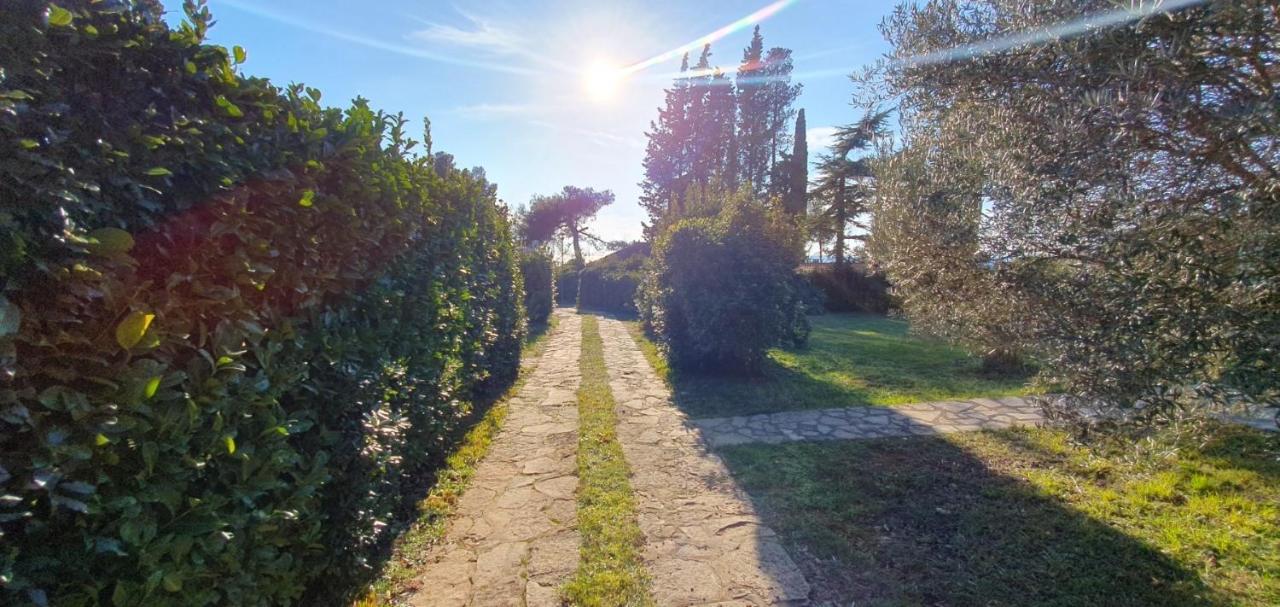 House Spina Villa Pelegrin Kültér fotó